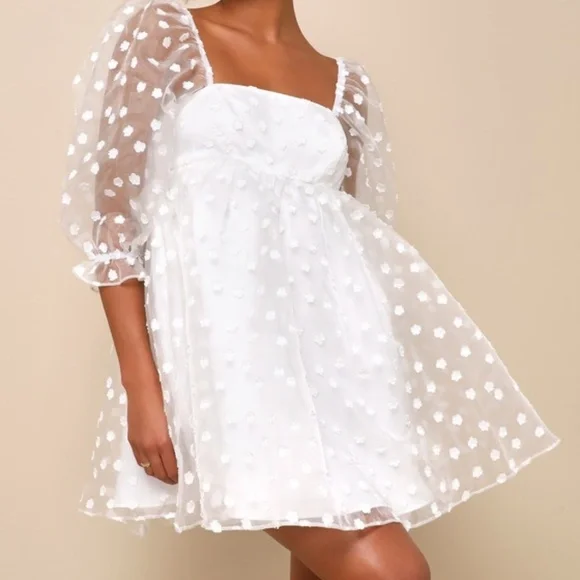 Lulus Effervescent Charm White Organza Floral Babydoll Mini Dress - Size M - Picture 1 of 1